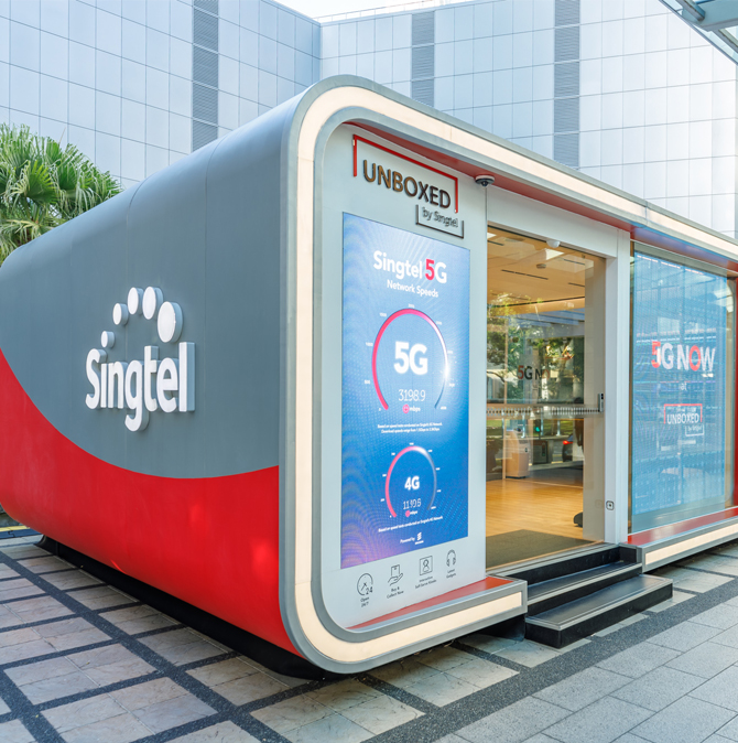 Robotic retail powered by <span class=